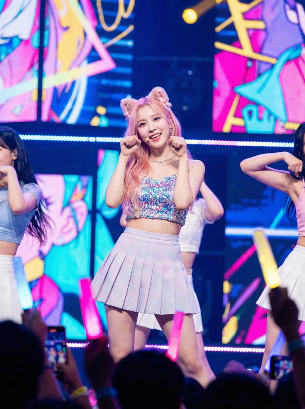 鲍鱼tv萝莉动漫-花园派对